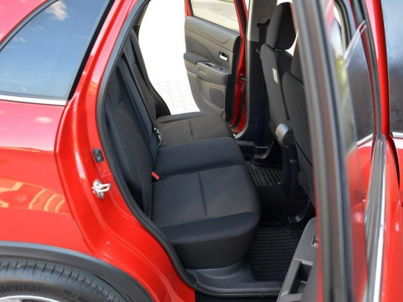 Mitsubishi ASX Lift Ledy bi-Xenon Kamera Keyless go Parktronic ALU 17
