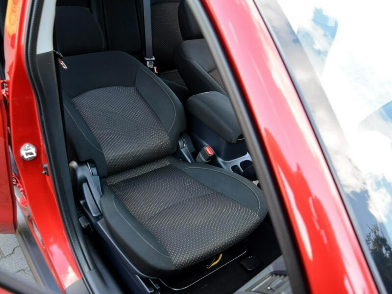 Mitsubishi ASX Lift Ledy bi-Xenon Kamera Keyless go Parktronic ALU 17