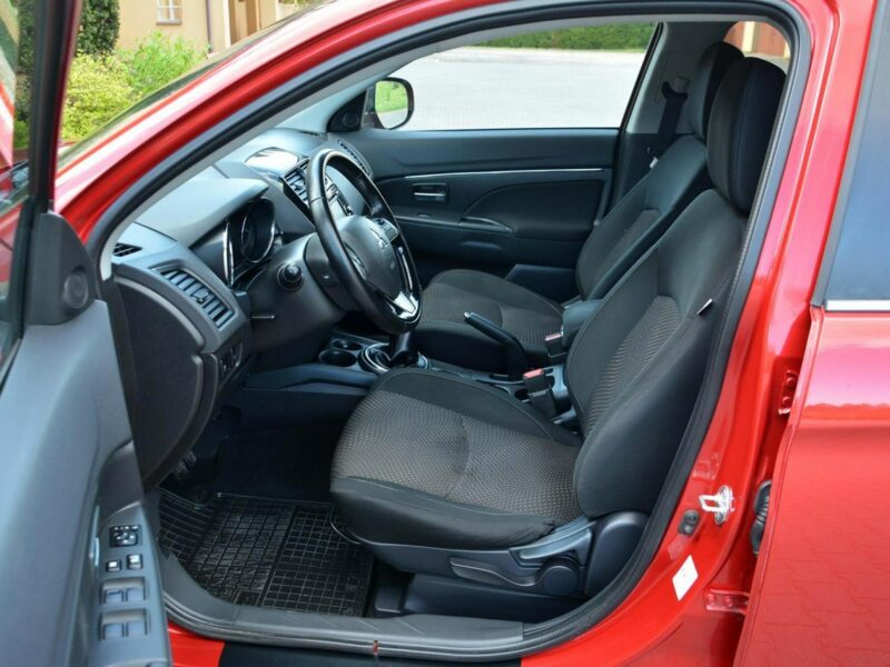 Mitsubishi ASX Lift Ledy bi-Xenon Kamera Keyless go Parktronic ALU 17