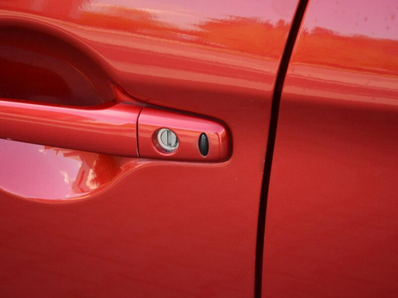 Mitsubishi ASX Lift Ledy bi-Xenon Kamera Keyless go Parktronic ALU 17