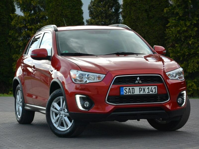 Mitsubishi ASX Lift Ledy bi-Xenon Kamera Keyless go Parktronic ALU 17