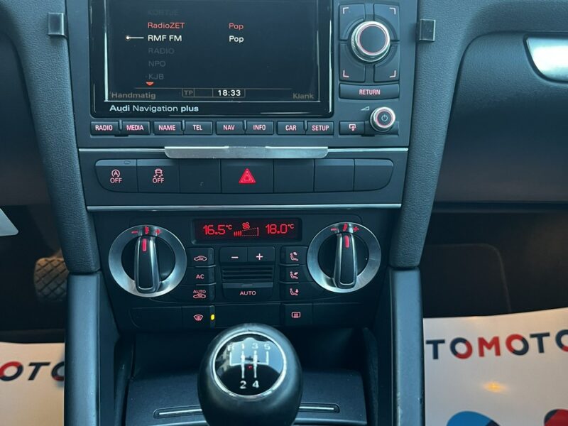 Audi A3 Audi A3 Lift 1.6Tdi 2012r Xenon Led Sportback Alufelgi Hak Climatronic 8P (2003-2012)