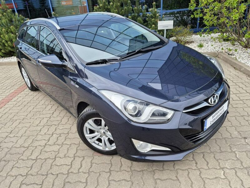 Hyundai i40 1.6 GDI * GWARANCJA * kombi * serwis do końca * manual * warszawa