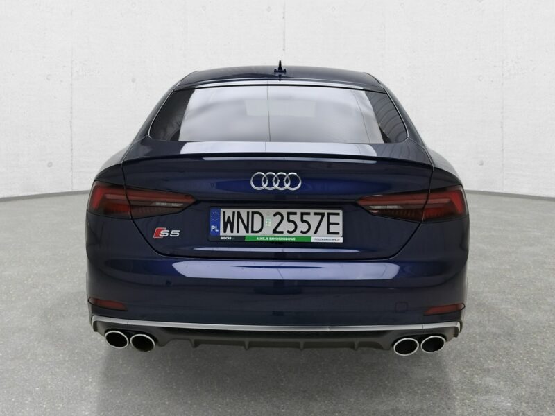 Audi S5