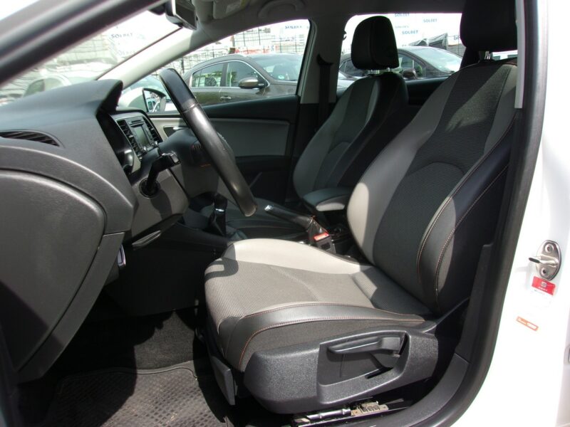 Seat Leon X-Perience, 4X4, Podgrz. Fotele, PDC przód tył, Klimatronic 2-strefowy III (2012-)