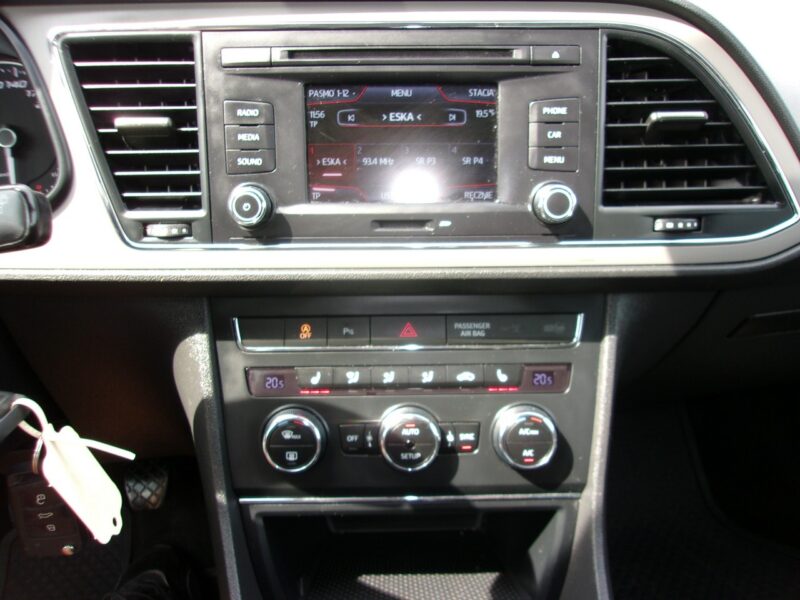 Seat Leon X-Perience, 4X4, Podgrz. Fotele, PDC przód tył, Klimatronic 2-strefowy III (2012-)