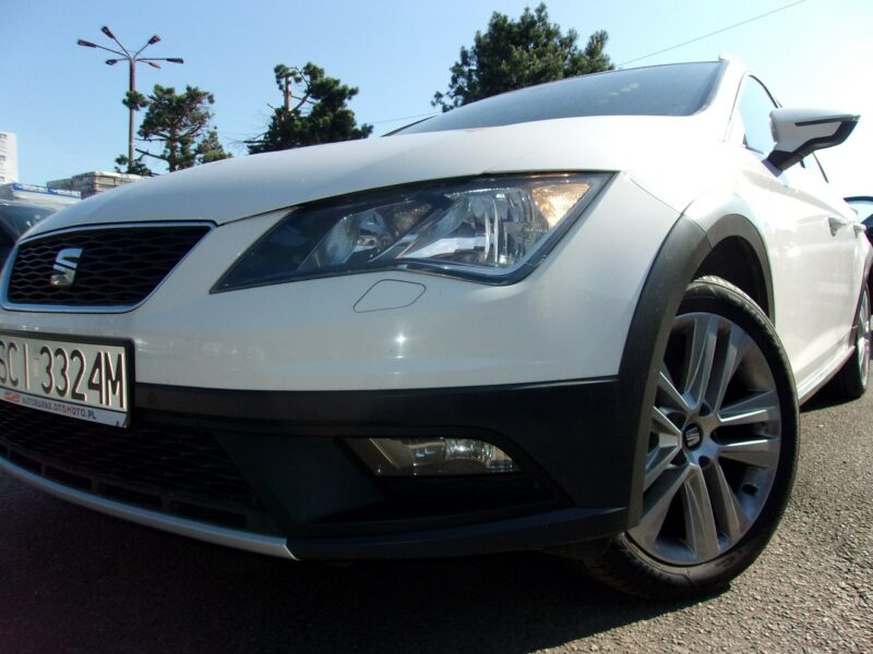 Seat Leon X-Perience, 4X4, Podgrz. Fotele, PDC przód tył, Klimatronic 2-strefowy III (2012-)