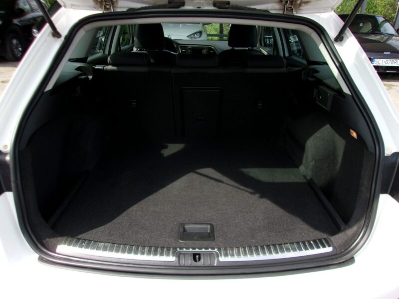 Seat Leon X-Perience, 4X4, Podgrz. Fotele, PDC przód tył, Klimatronic 2-strefowy III (2012-)