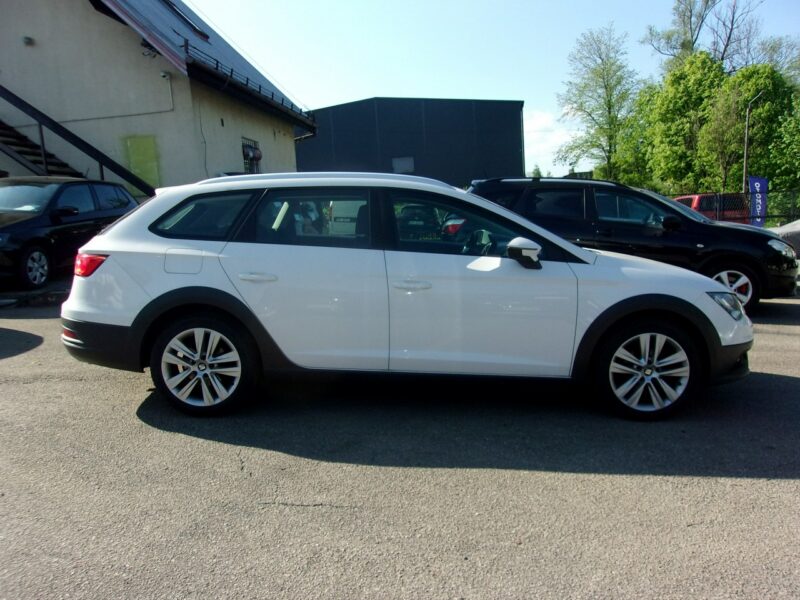 Seat Leon X-Perience, 4X4, Podgrz. Fotele, PDC przód tył, Klimatronic 2-strefowy III (2012-)