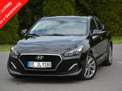Hyundai i30 Fastback Navi Ledy Grzana Kierownica Asysten pasa 1-ręce ASO III (2017-)