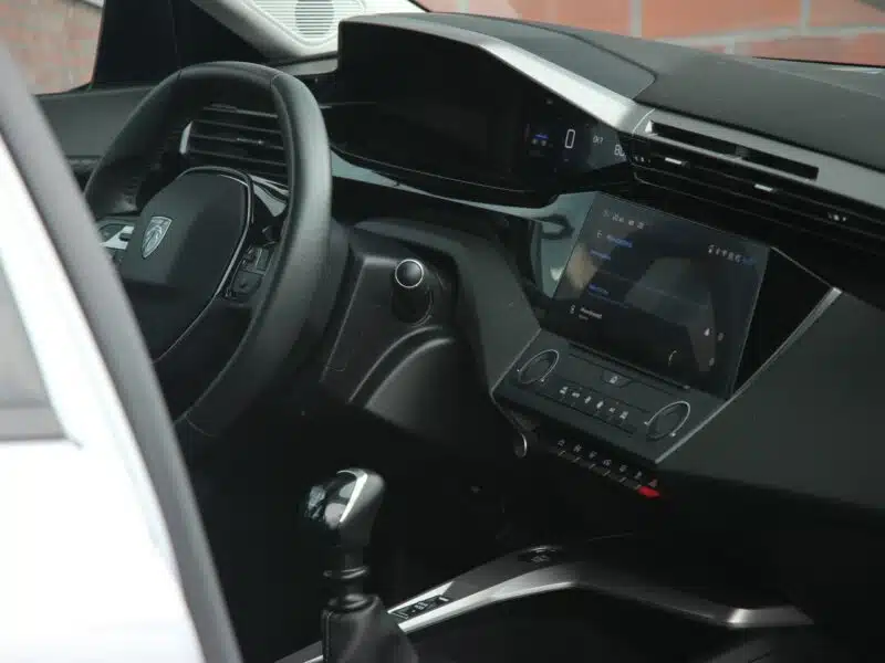 Peugeot 308 FullLed*Radar*Navi*Pdc*Alu*AsysToru*Android*GwarVGS !!! P5 (2021-)