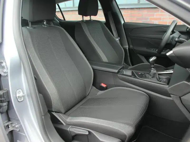 Peugeot 308 FullLed*Radar*Navi*Pdc*Alu*AsysToru*Android*GwarVGS !!! P5 (2021-)