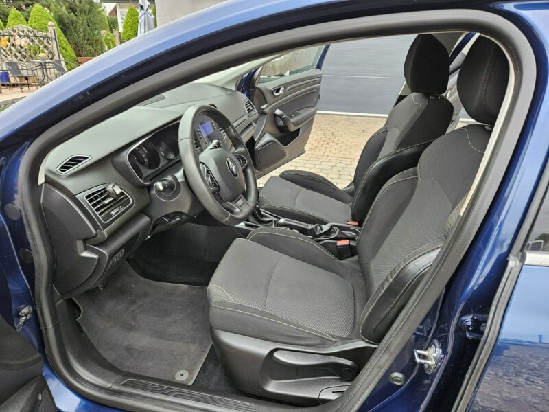Renault Megane Opłacony Zdrowy Zadbany Serwisowany Dwa Kmpl Kół Po Serwisie 1 Wł IV (2016-)