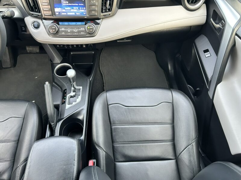 Toyota RAV-4 Tylko 137 tyś km IV (2012-)