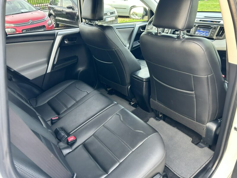 Toyota RAV-4 Tylko 137 tyś km IV (2012-)