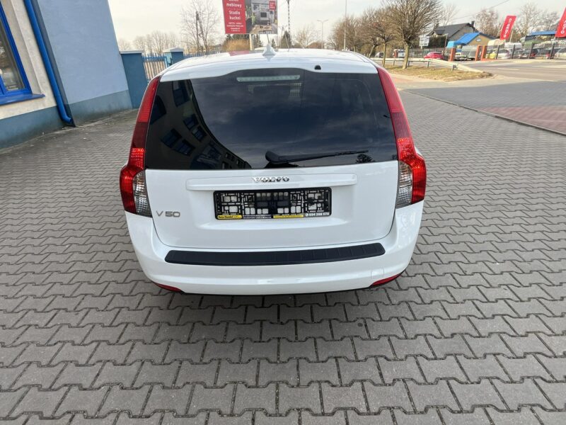 Volvo V50 Volvo V50 1.6HDi Lift 2008r Climatronic Sprowadzony Alufelgi Opłacony! II (2007-)