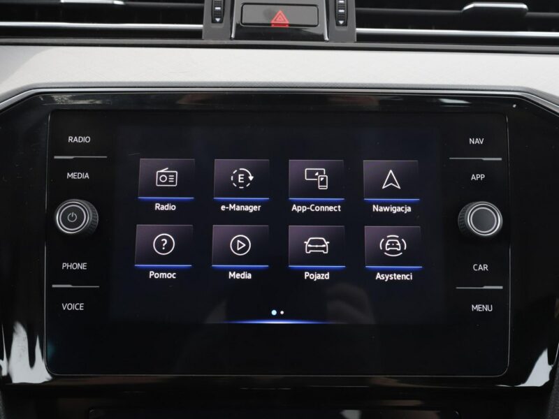 Volkswagen Passat FV 23% Plug-in DSG Automatyczna klimatyzacja Podgrzewane fotele Blth B8 (2014-2023)
