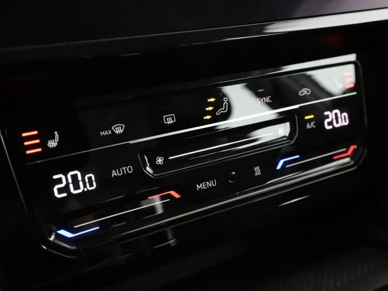 Volkswagen Passat FV 23% Plug-in DSG Automatyczna klimatyzacja Podgrzewane fotele Blth B8 (2014-2023)