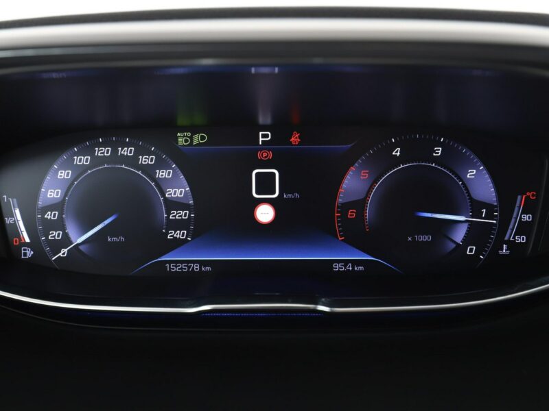 Peugeot 3008 automat półskóra virtual cocpit navi kamera czujniki parkowania II (2016-)