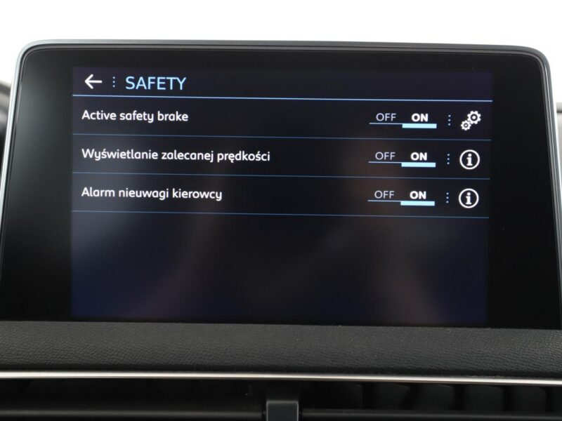 Peugeot 3008 automat półskóra virtual cocpit navi kamera czujniki parkowania II (2016-)