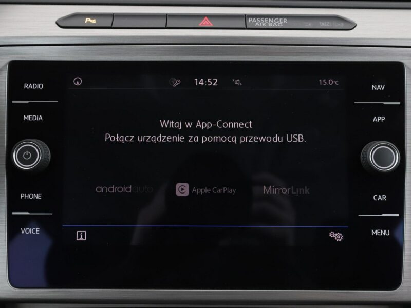 Volkswagen Passat Navi Podgrzewane fotele Automatyczna klimatyzacja Bluetooth B8 (2014-2023)