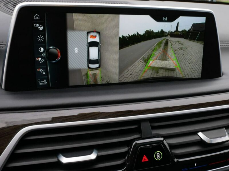 BMW 730 Long 3.0D 265KM Eu6 X-Drive 4x4 M-Pakiet -Serwis ASO VAT 23% Brutto G12 (2015-...)