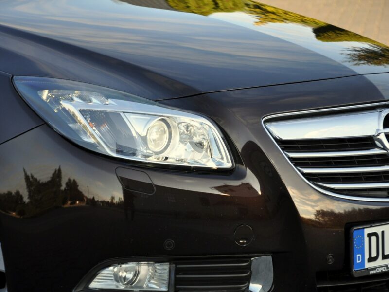 Opel Insignia 2.0CDTI(160KM)*Bi-Xenon*Led*Navi*El.Klapa*Rude Skóry*Chrom*Alu19"ASO A (2008-2017)