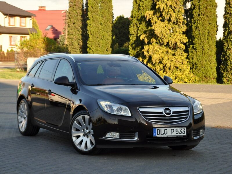 Opel Insignia 2.0CDTI(160KM)*Bi-Xenon*Led*Navi*El.Klapa*Rude Skóry*Chrom*Alu19"ASO A (2008-2017)