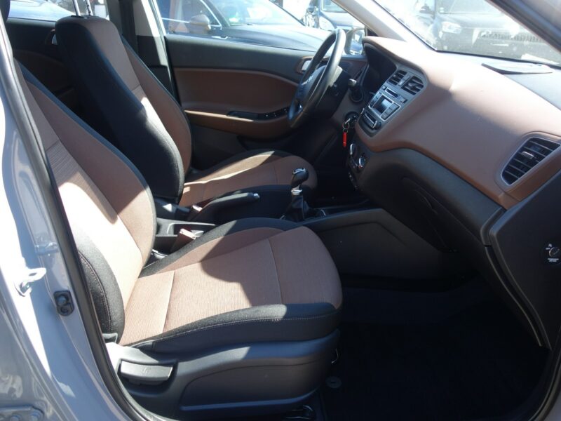 Hyundai i20 Hyundai I20 2016 1.3 benzyna 84km 50tyś przebiegu klima zadbany II (2014-2020)