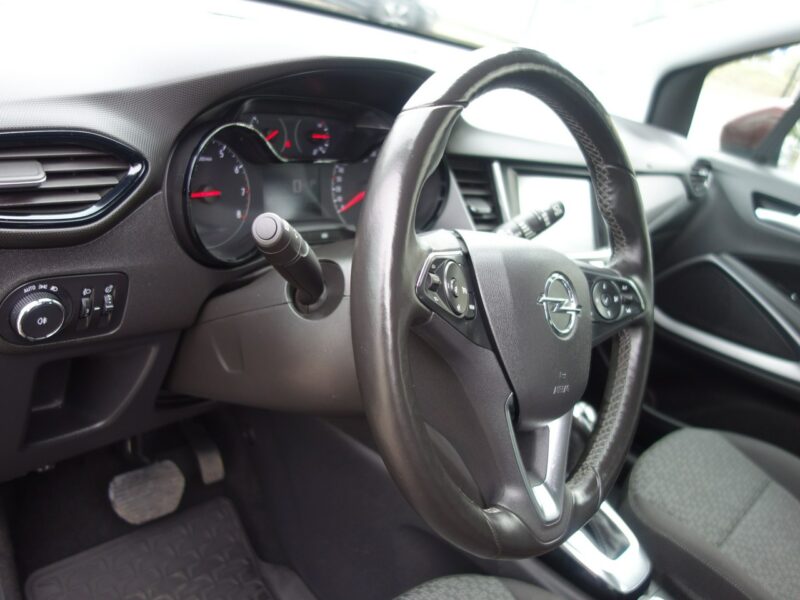 Opel Crossland X Opel Crossland X 2018 1.2 benzyna 110km automat przebieg 25tyś