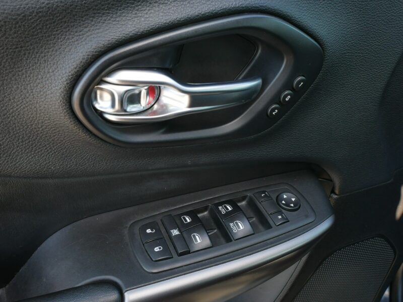 Jeep Cherokee 2.4 180KM Eu6 Limited Automat -Skóra el. reg +grzane fot i kierownica V (2014-)