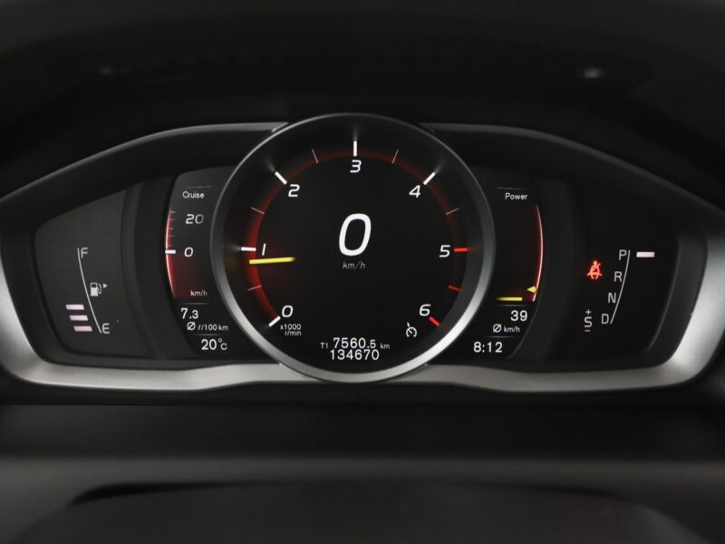 Volvo XC 60 automat skóra navi grzane fotele PDC tempomat I (2008-2017)