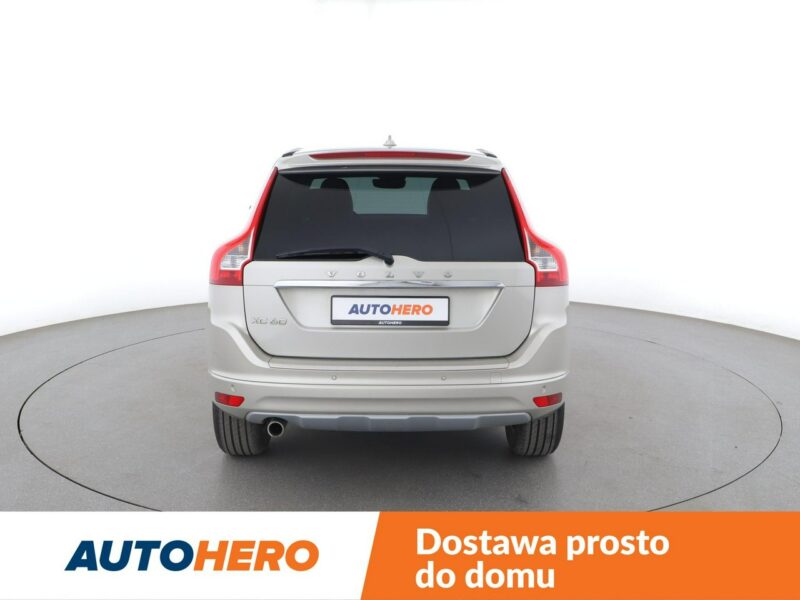 Volvo XC 60 automat skóra navi grzane fotele PDC tempomat I (2008-2017)