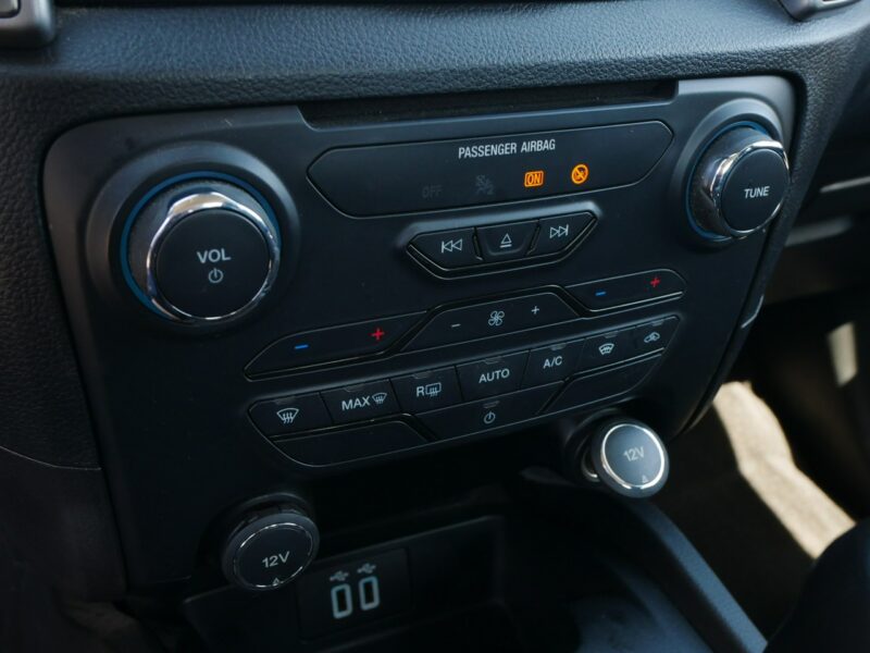 Ford Ranger 2.0 E-Blue 170KM [Eu6] XLT - 4x4 -Manual -PickUp -Navi -2xKlimatr V (2012-)