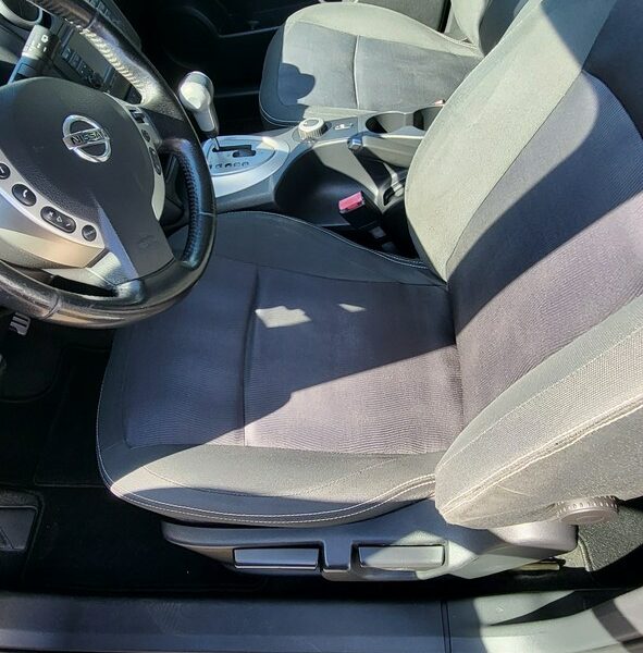 Nissan Qashqai+2 Nissan Qashqai+2 2.0 dCi 4x4 Tekna I (2008-)