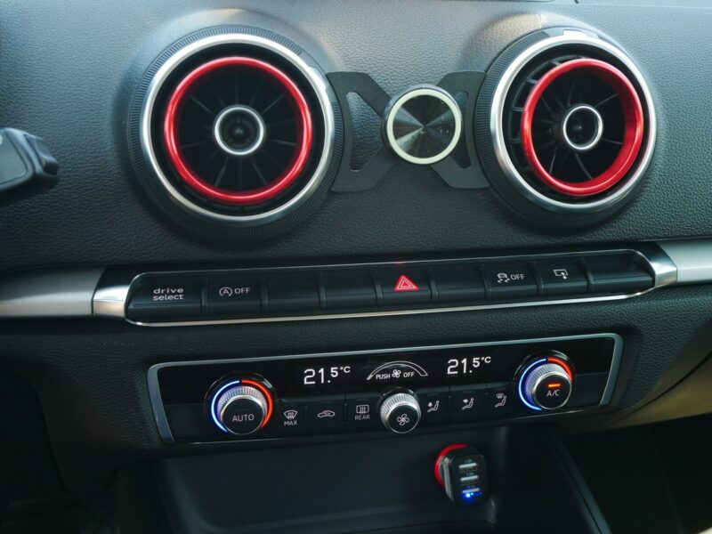 Audi A3 1.8 TFSI 180KM [Eu5] -2xKlimatr -Nowy rozrząd kpl -Biksenon -Zobacz 8V (2012-)