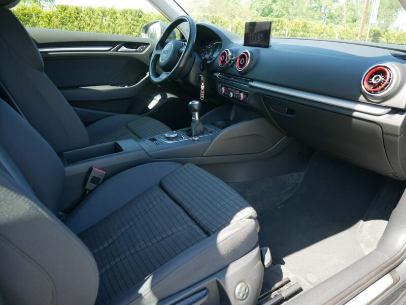 Audi A3 1.8 TFSI 180KM [Eu5] -2xKlimatr -Nowy rozrząd kpl -Biksenon -Zobacz 8V (2012-)