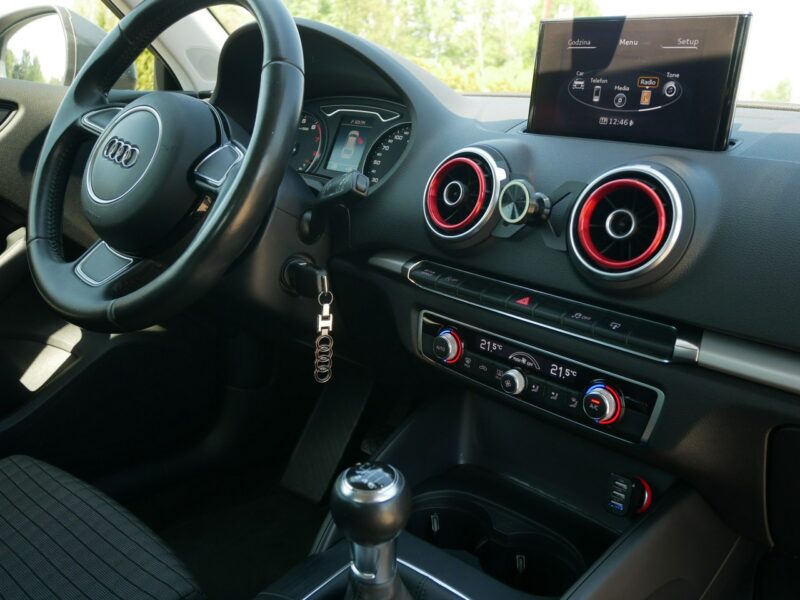 Audi A3 1.8 TFSI 180KM [Eu5] -2xKlimatr -Nowy rozrząd kpl -Biksenon -Zobacz 8V (2012-)