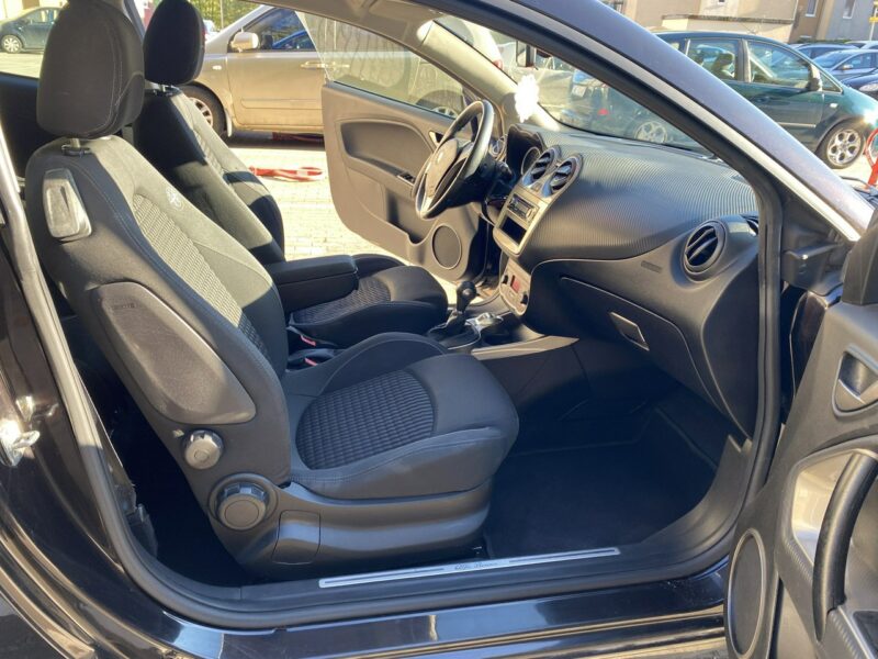 Alfa Romeo Mito Automat, 1,4 turbo benzyna. tempomat, podgrz. fotele, łopatki, isofix