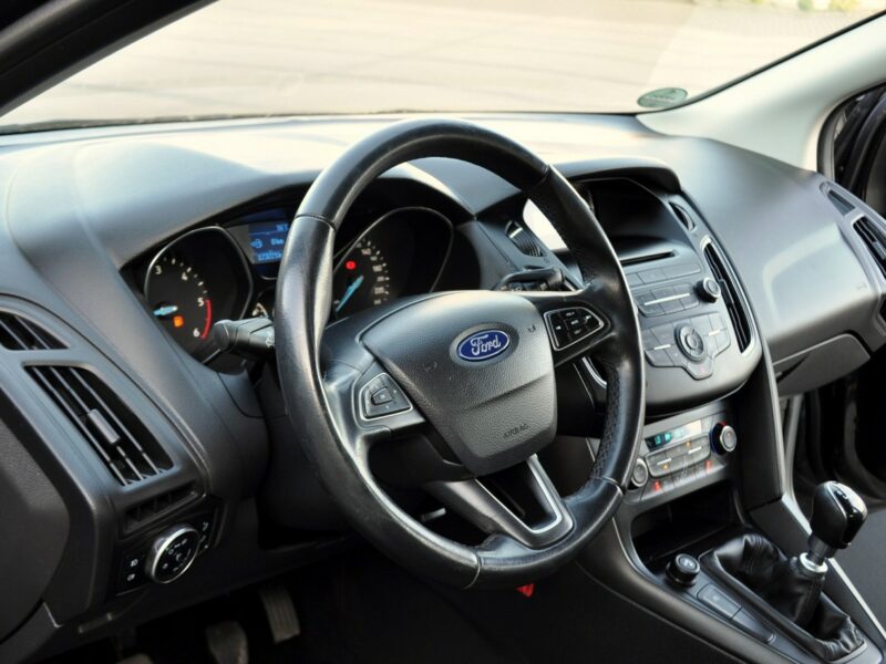 Ford Focus 1.5TDCi(120KM)*Lift*123tyś.km*Klimatronik*Grzane Fotele*Welur*Alu16" Mk3 (2010-2018)