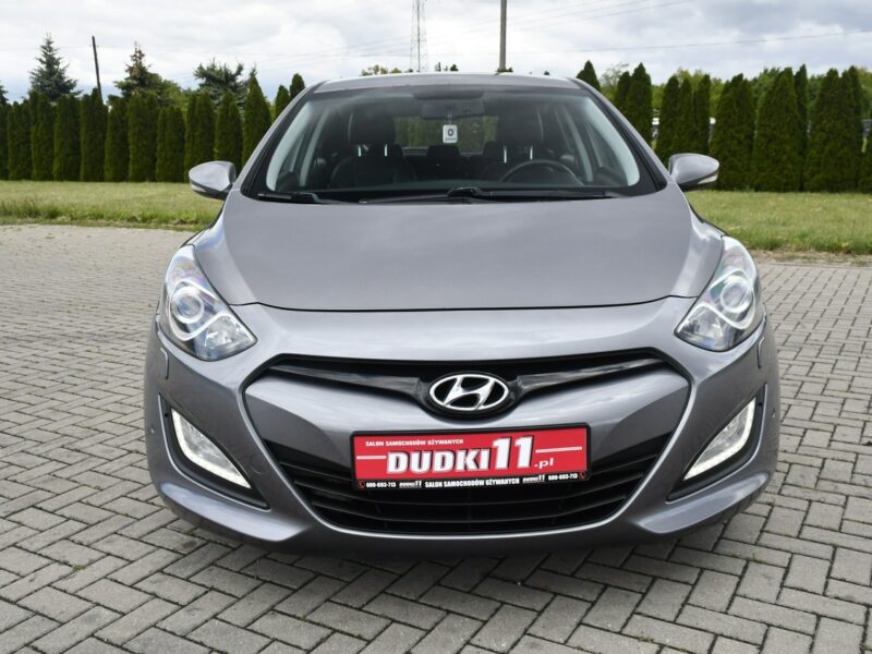 Hyundai i30 1,6 BENZ Kam.Cofania.Navi.Xenony.Skóry.Elektr.Fotele.Podg.Fot.LEDY I (2002-2013)