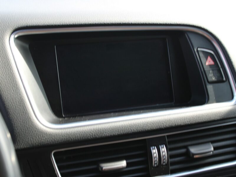 Audi Q5 Skóra Panorama Navi el. klapa 8R (2008-)