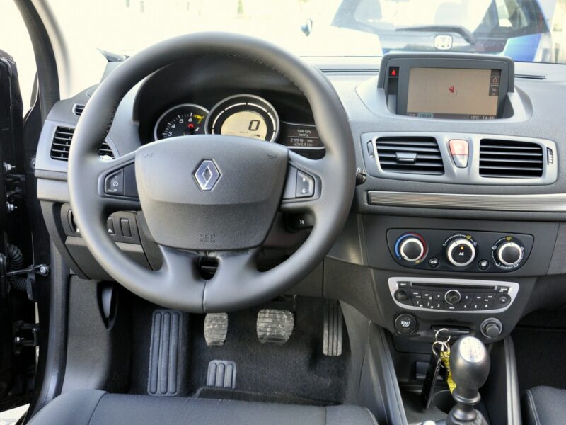 Renault Megane 1,6i 110KM Business/Serwis/Tempomat/Klimatyzacja/Alufelgi/Navi III (2008-2016)