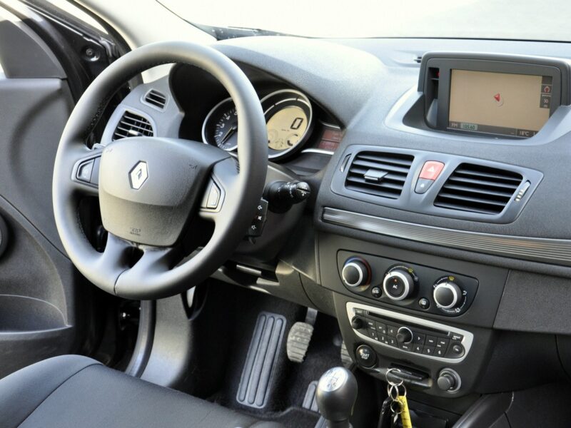 Renault Megane 1,6i 110KM Business/Serwis/Tempomat/Klimatyzacja/Alufelgi/Navi III (2008-2016)