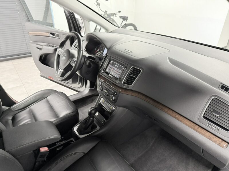 Volkswagen Sharan 2.0 TDI 177PS+DSG"KARAT Exclusive"7-Osobowy*BiXenon*NAVI*DYNAUDIO HiFi II (2010-)