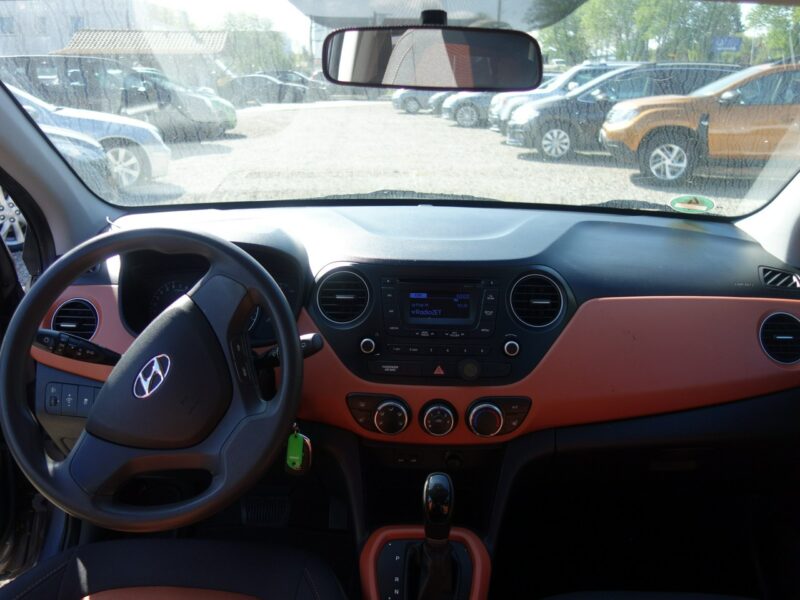Hyundai i10 Hyundai i10 II (2013-)