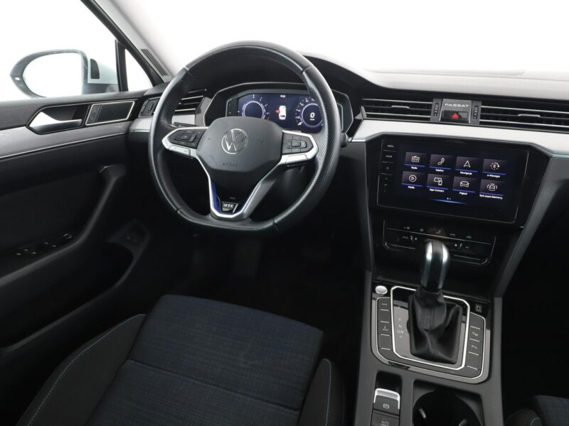 Volkswagen Passat FV23 LIFT 1.4GTE PHEV Climatronic Virtual ACC Navi Park Assist FullLED B8 (2014-2023)