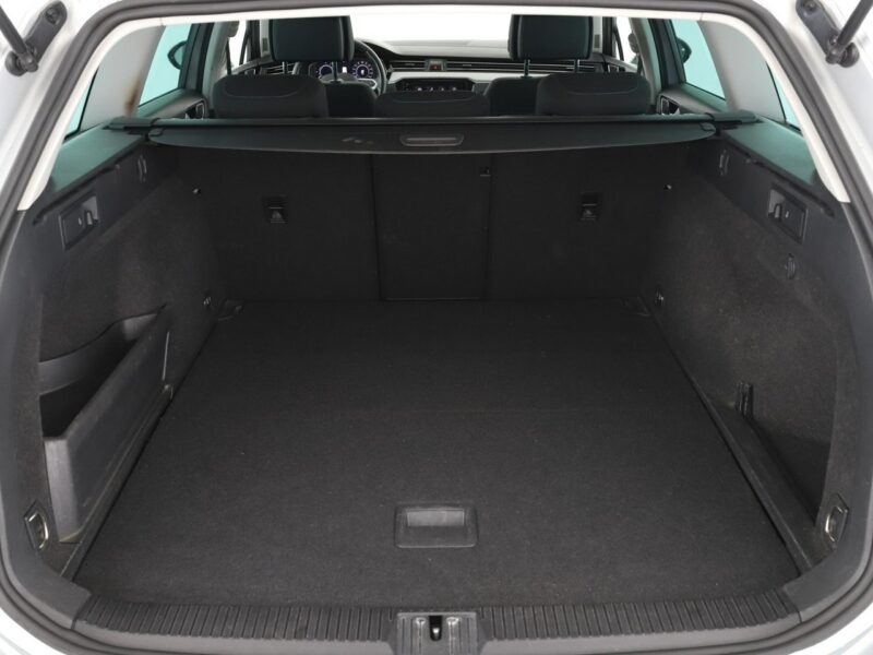 Volkswagen Passat FV23 LIFT 1.4GTE PHEV Climatronic Virtual ACC Navi Park Assist FullLED B8 (2014-2023)