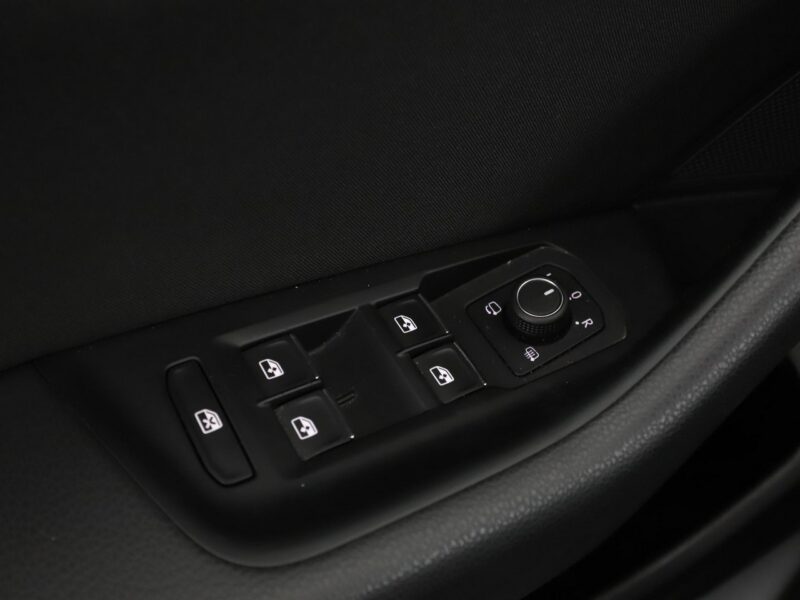 Volkswagen Passat FV23 LIFT 1.4GTE PHEV Climatronic Virtual ACC Navi Park Assist FullLED B8 (2014-2023)