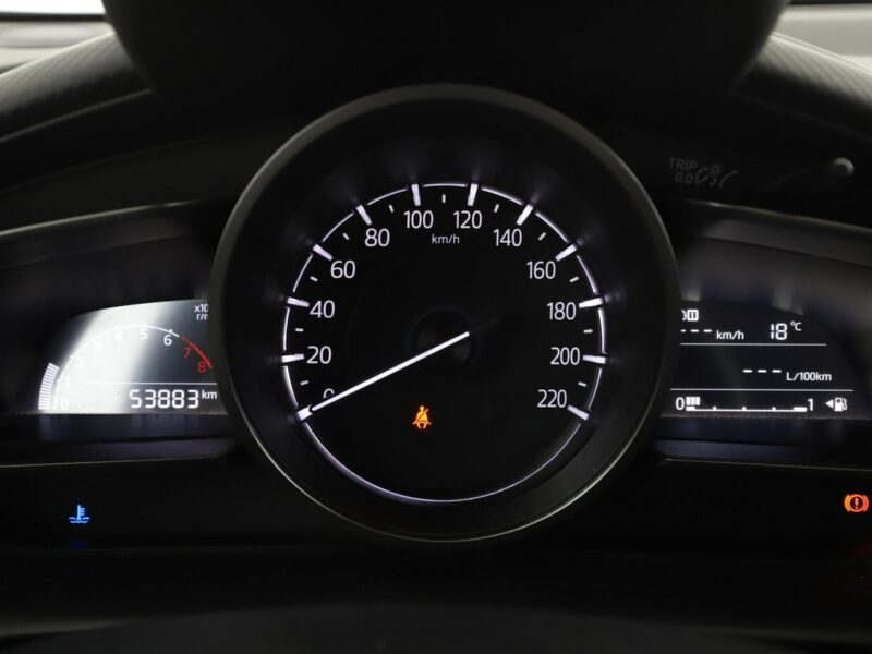 Mazda CX-3 niski przebieg navi PDC tempomat klima-auto Bluetooth